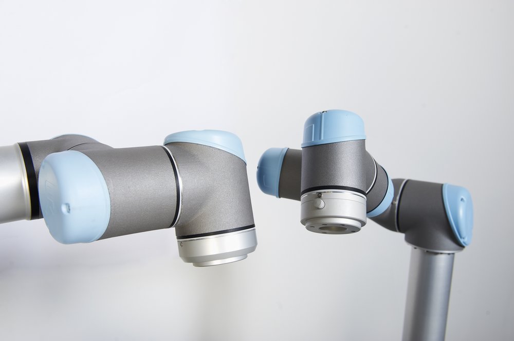 Kollmorgen drives the lightweight helpers of Universal Robots